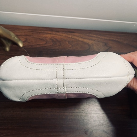 Coach pink and white Daisy mini soho bag 4431 - Picture 4 of 9